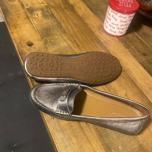 Coach shoes silver new no scratches